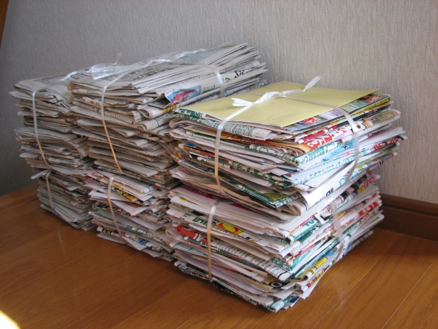 生ゴミの新聞紙